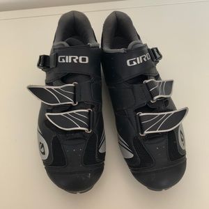 Giro Shimano women’s cycling shoes
